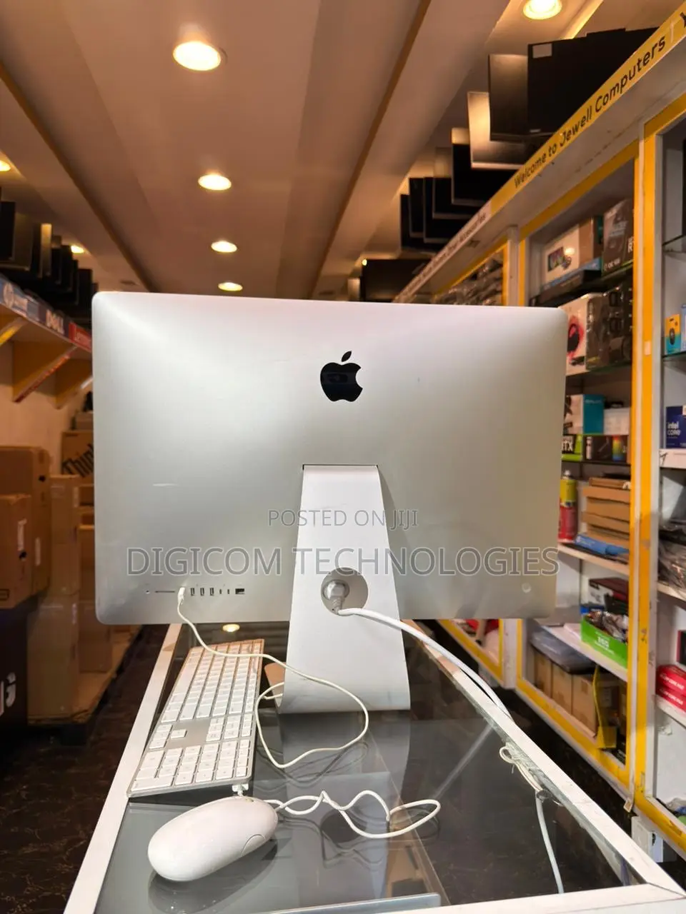 Desktop Computer Apple iMac 16GB Intel Core i7 SSD 256GB