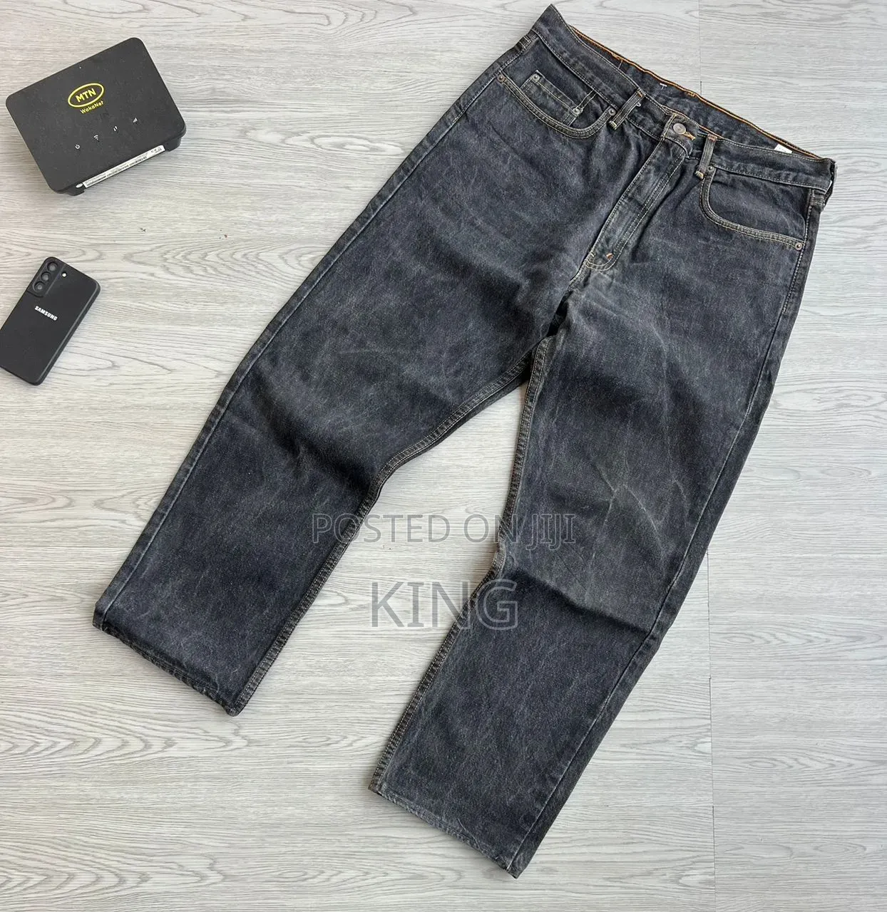Baggy Denim Pants in Light Blue, Dark Blue, and Black Washes