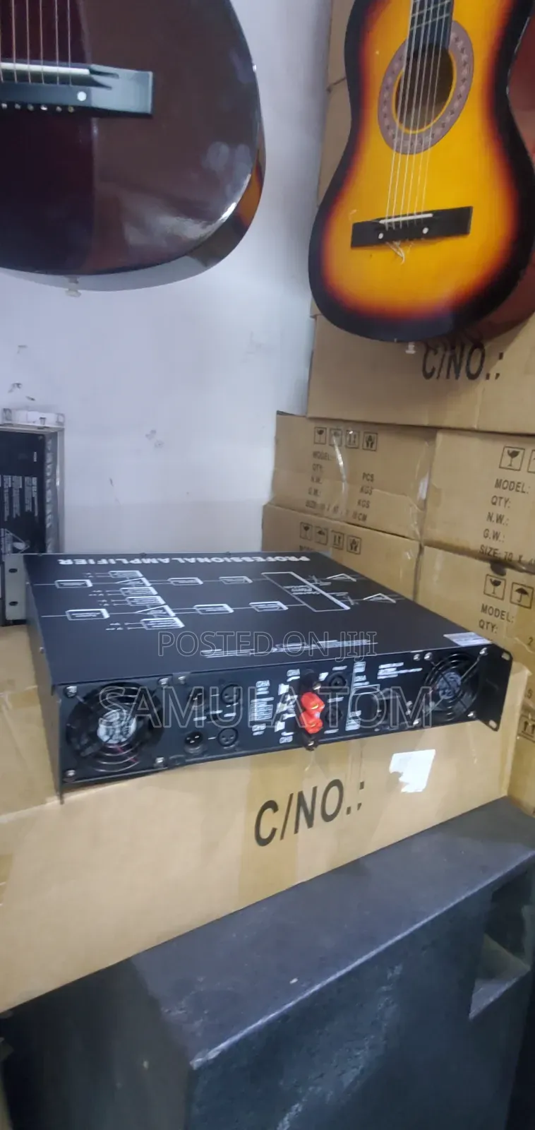 Amplifier Martin Audio