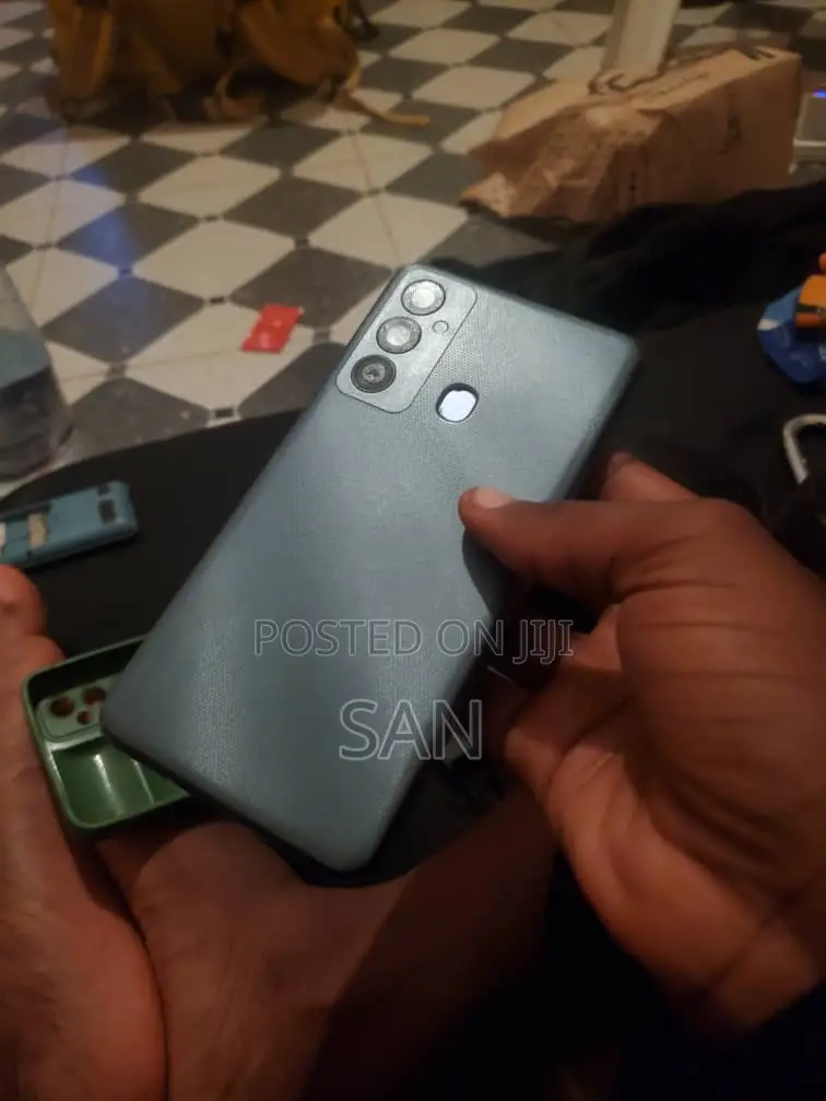 Tecno Pop 6 Go 32 GB Black