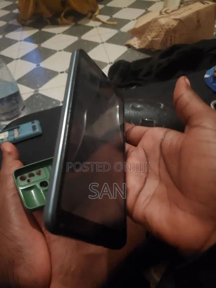 Tecno Pop 6 Go 32 GB Black