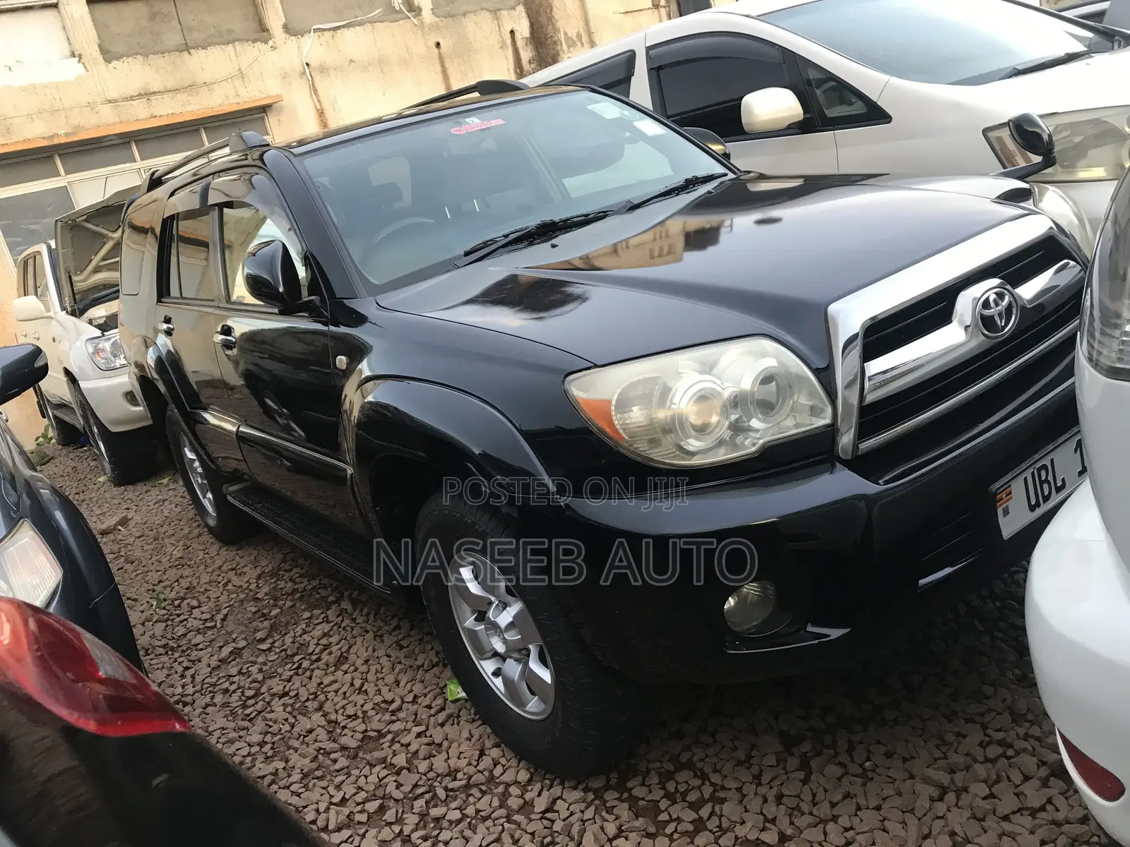 Toyota Hilux Surf 2009 Black