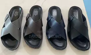 Laboratorio Crisscross Sandals