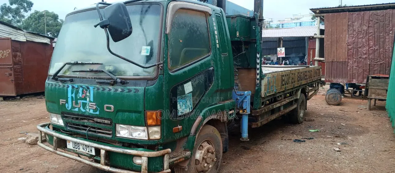 Fuso Fighter 2000