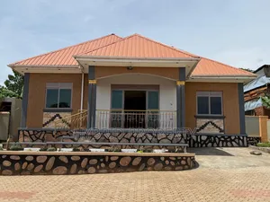 3bdrm House in Sanda~Mabombwe for sale