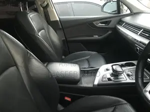 Audi Q7 2018 Black