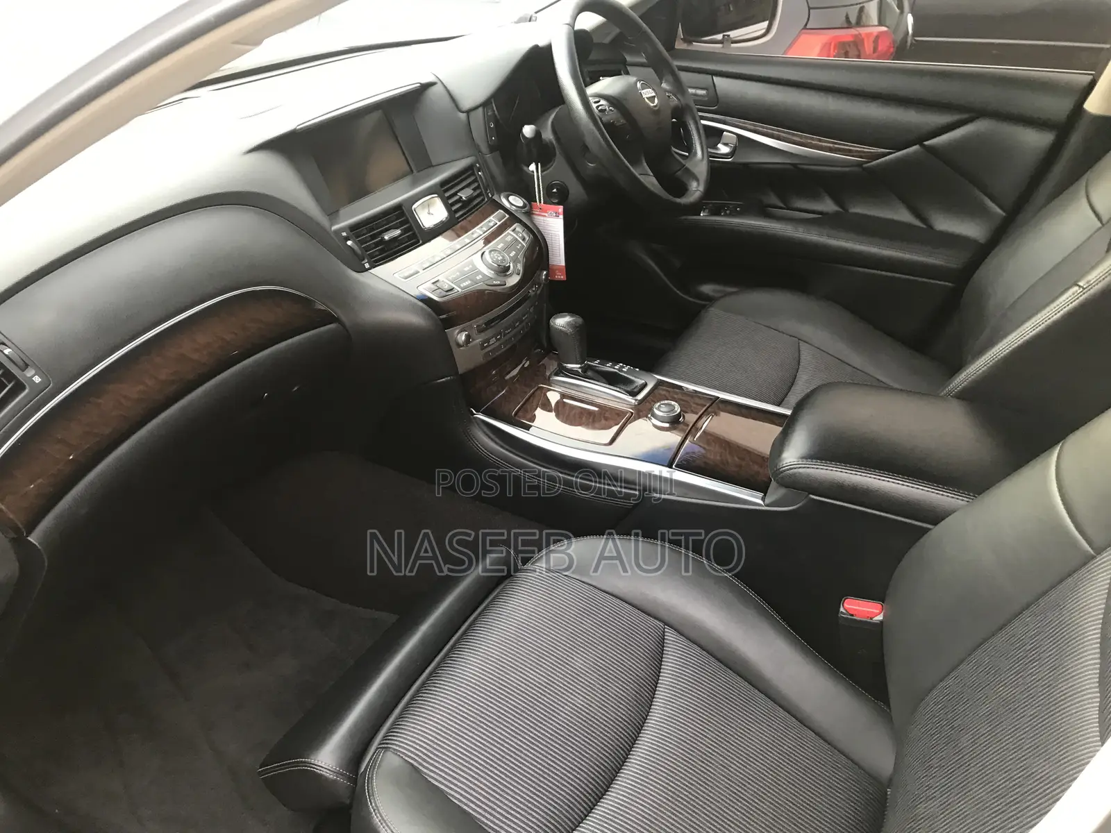 Nissan Fuga 2011 White