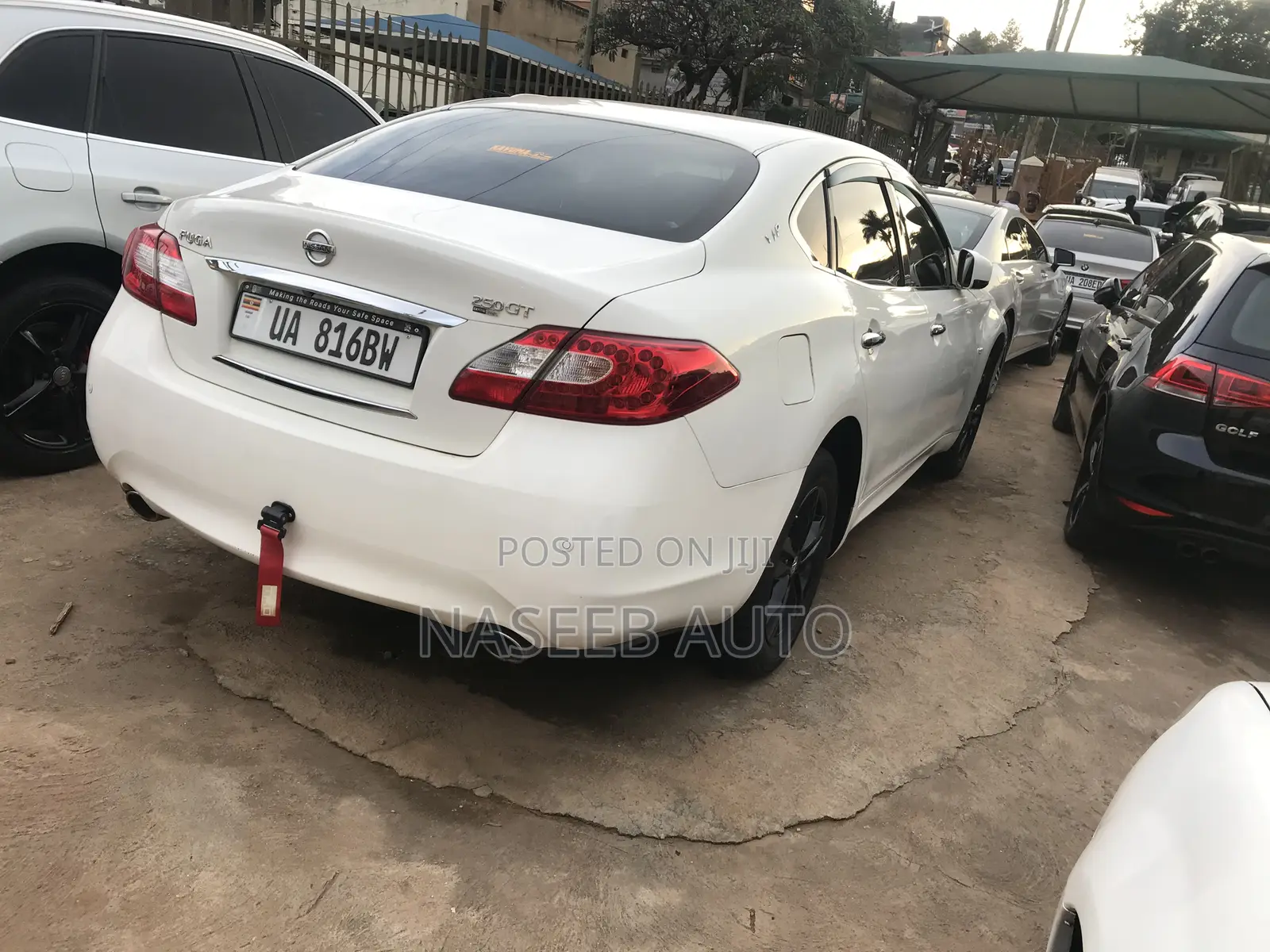 Nissan Fuga 2011 White