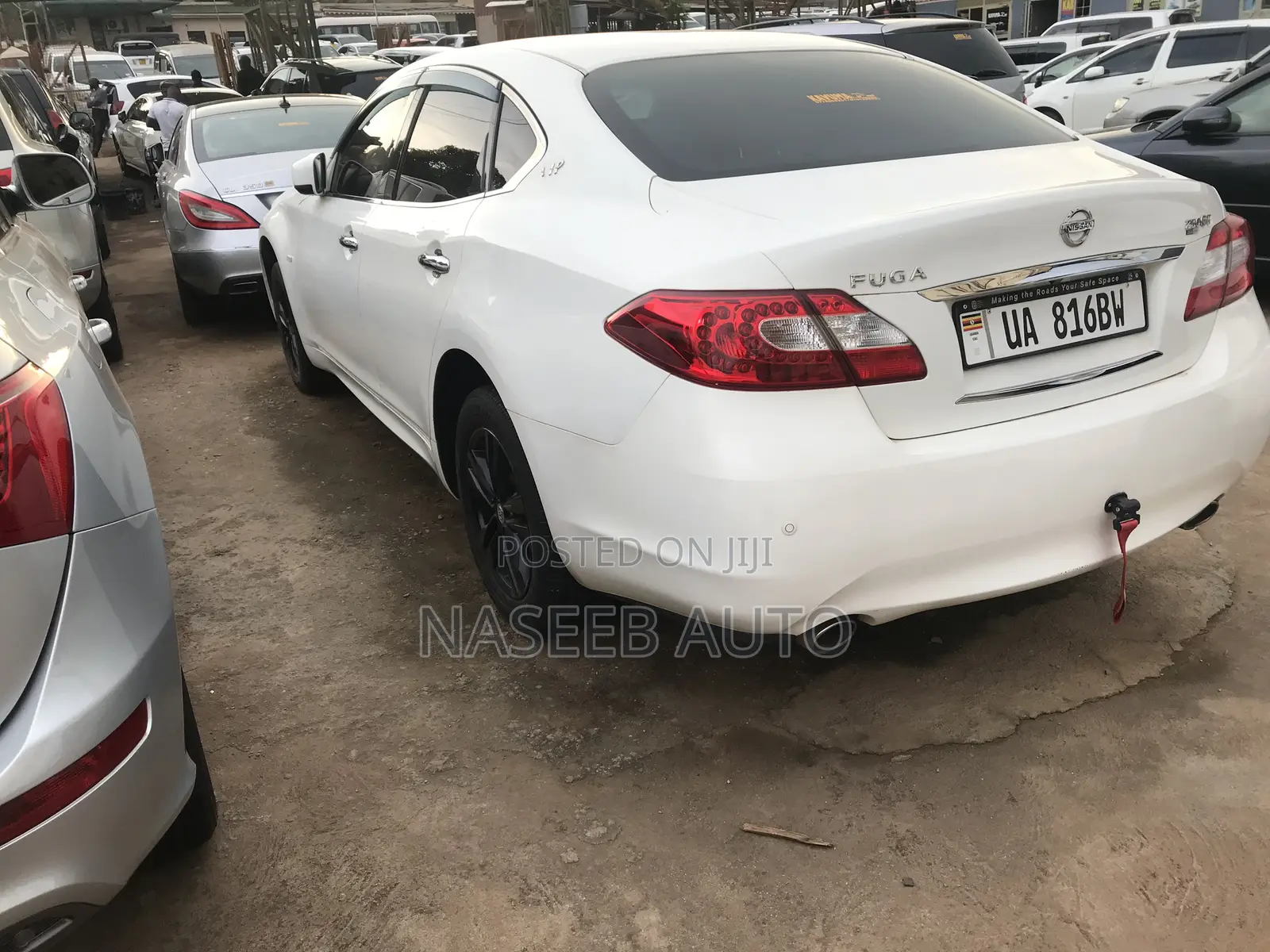 Nissan Fuga 2011 White