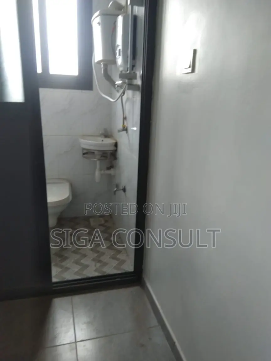 1bdrm House in Kirinya, Central Division for sale