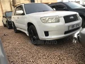 Subaru Forester 2005 White