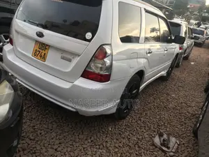 Subaru Forester 2005 White