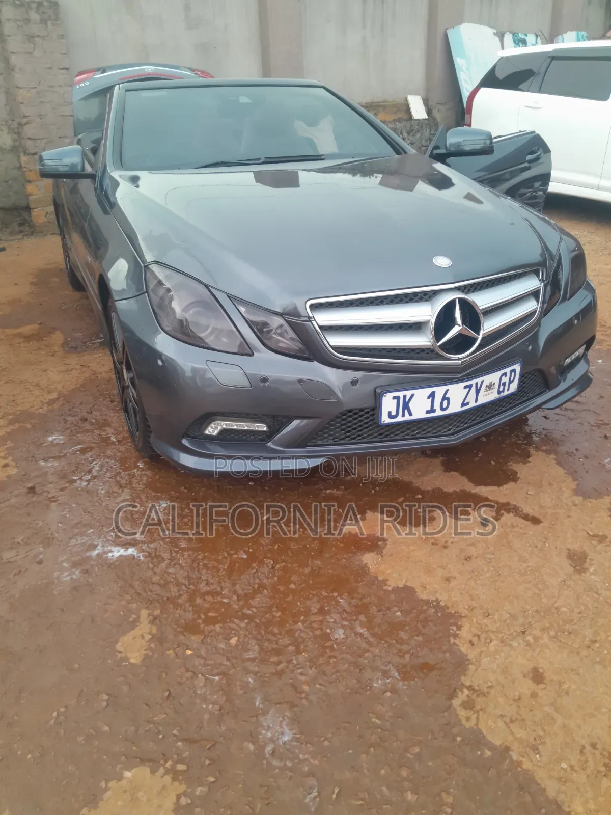 Mercedes-Benz C250 2012 Gray