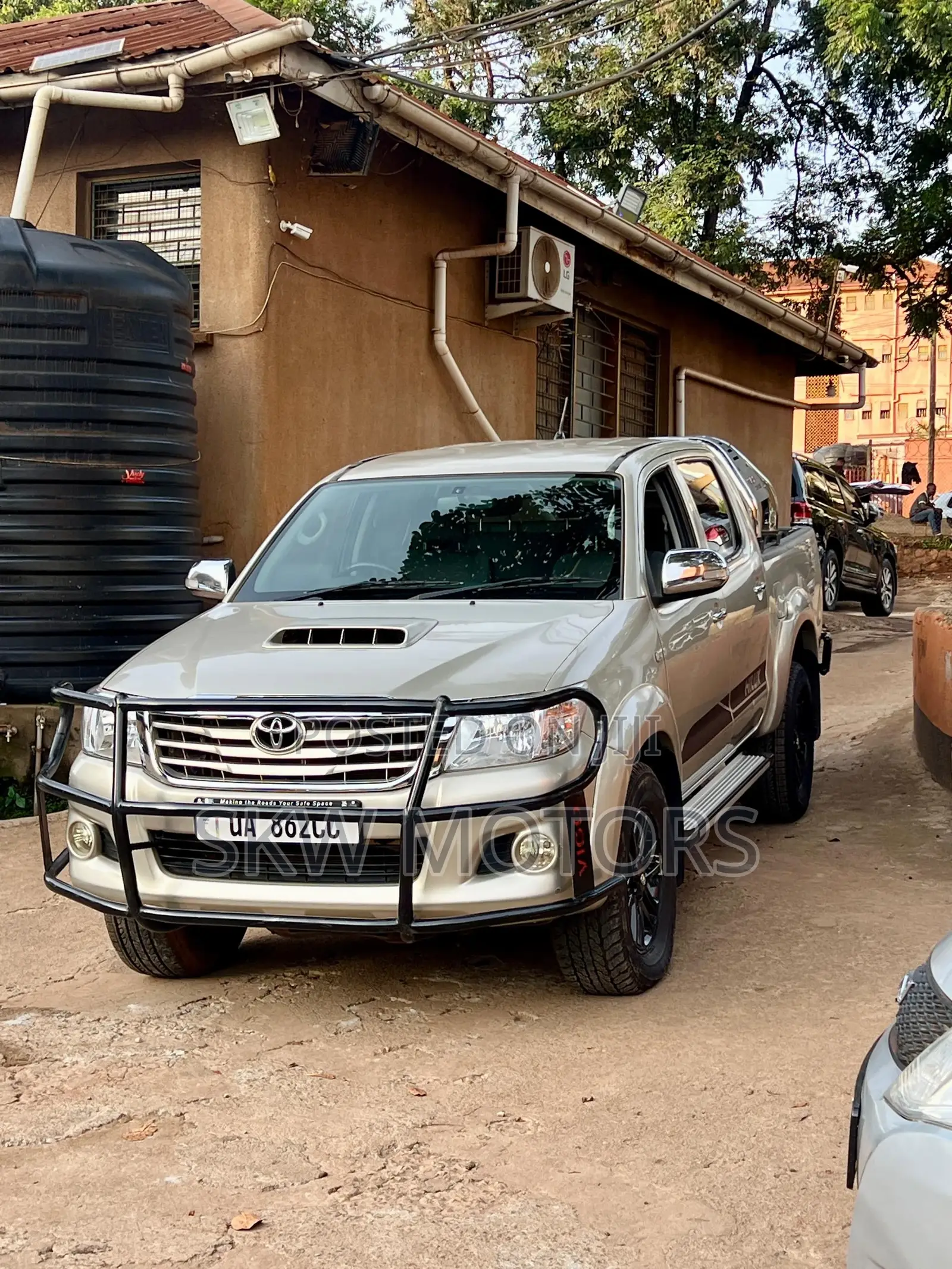 Toyota Hilux 2009 Silver