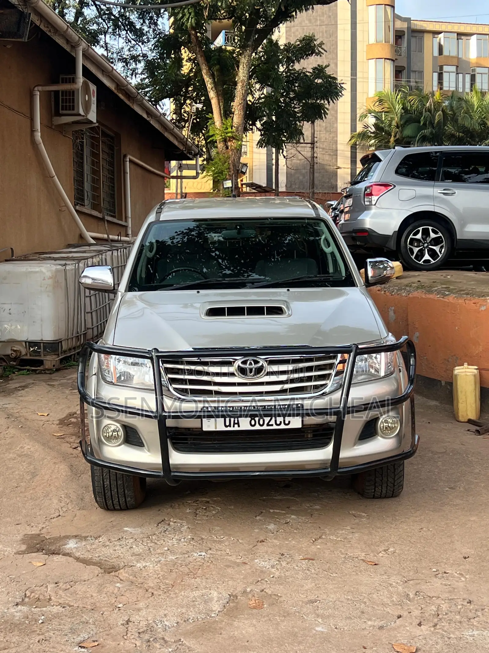 Toyota Hilux 2009 Silver