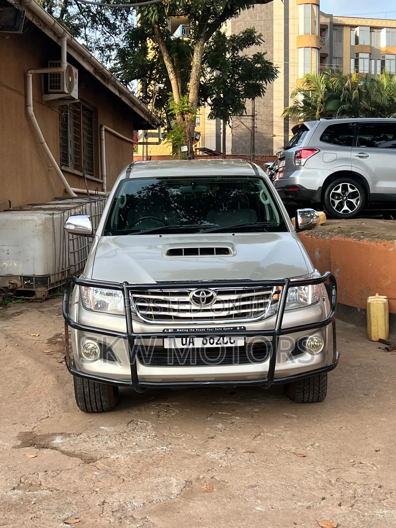 Toyota Hilux 2009 Silver