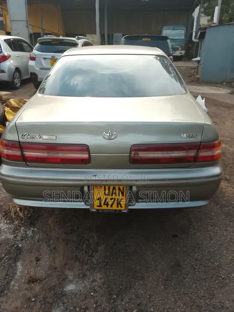 Toyota Mark X 2004 Silver