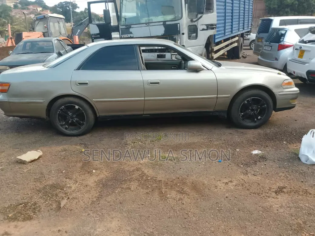Toyota Mark X 2004 Silver