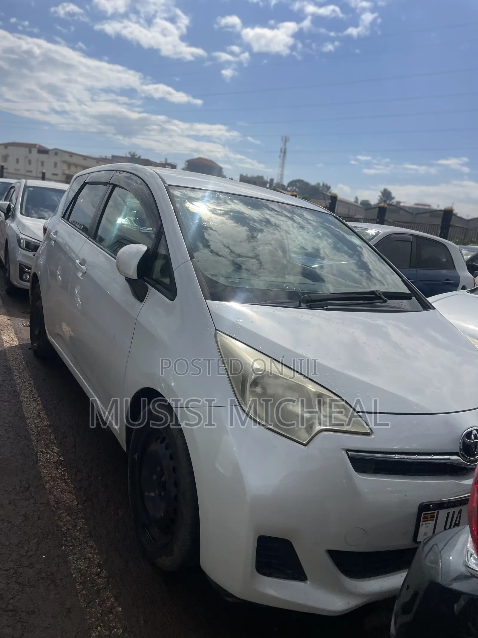 Toyota Ractis 1.5 FWD 2012 White