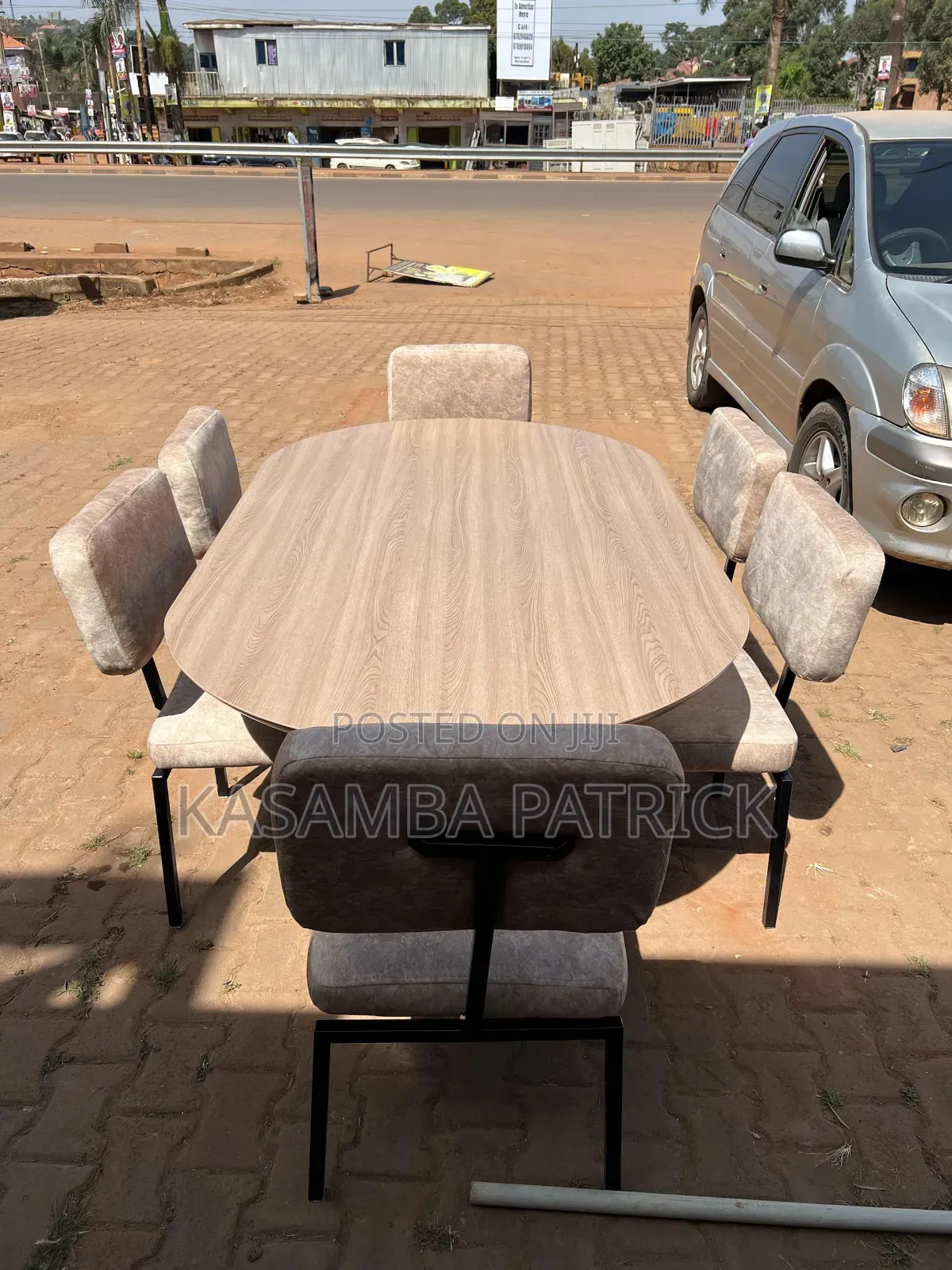 Dinning Table