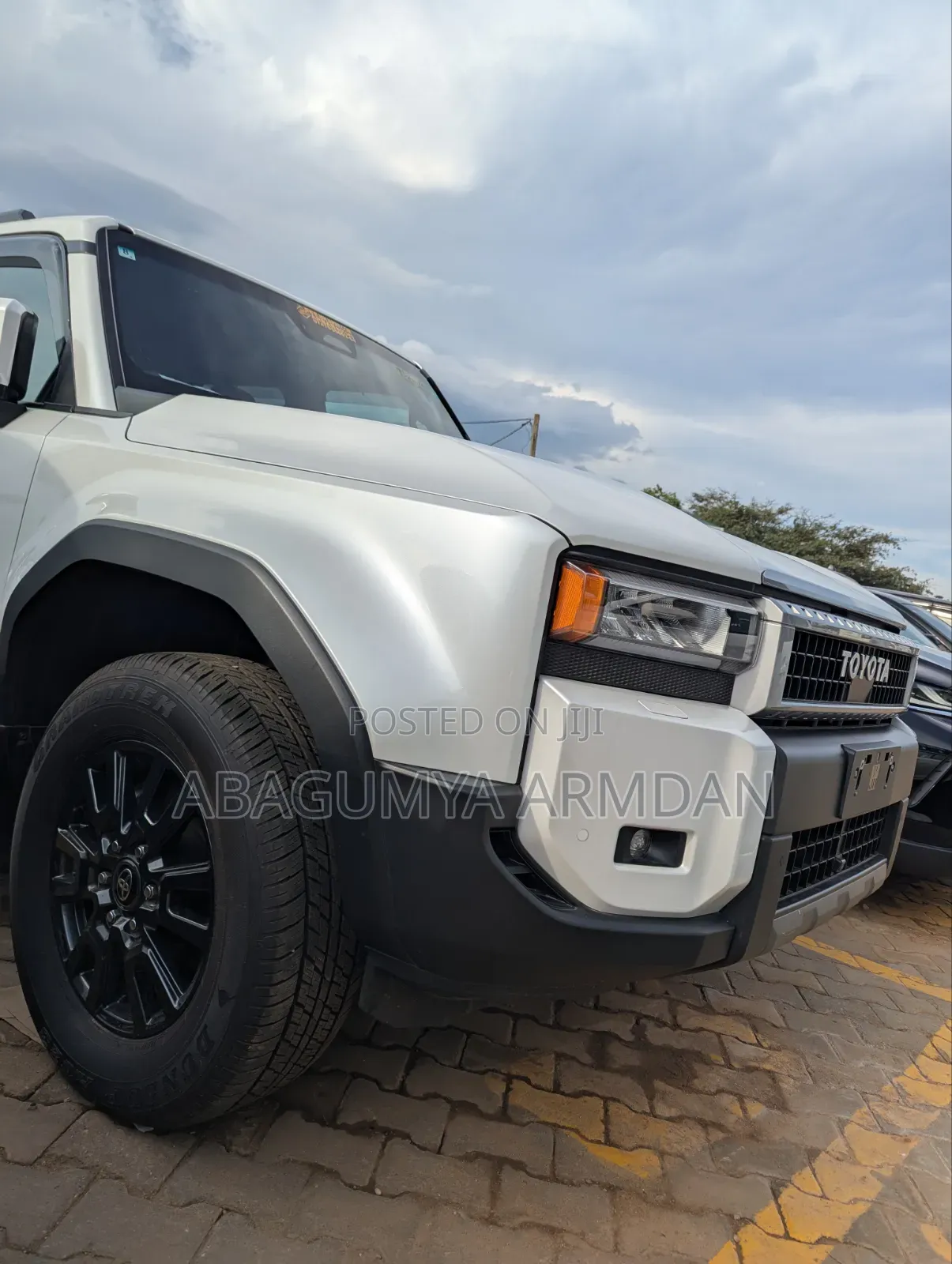 Toyota Land Cruiser Prado 2.7 2024 White