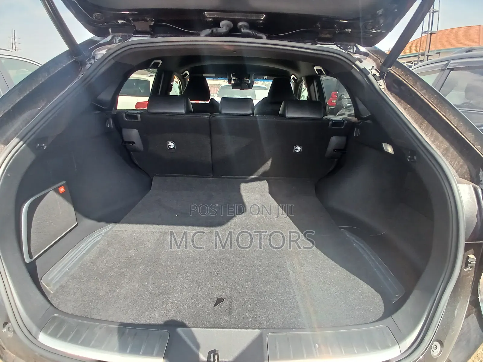 Toyota Harrier Hybrid G 2020 Black