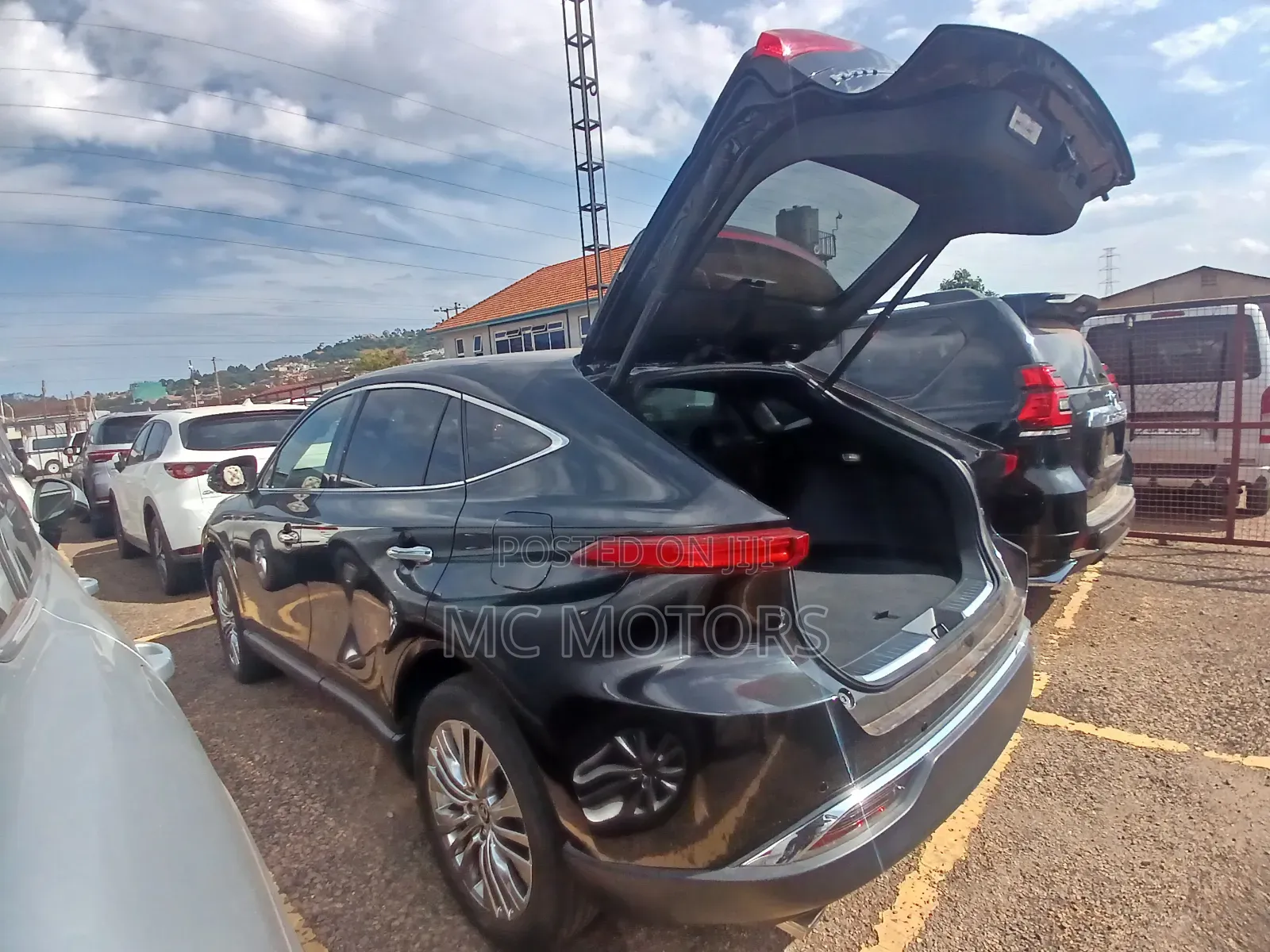 Toyota Harrier Hybrid G 2020 Black