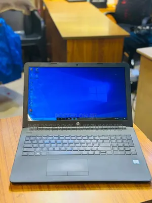 Laptop HP 250 G6 4GB Intel Core i7 HDD 320GB