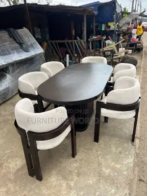 A Smart Dining Table