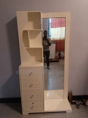 Dresing Mirror