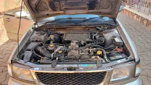Subaru Forester Automatic 1999 Silver