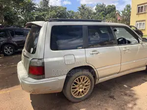 Subaru Forester Automatic 1999 Silver