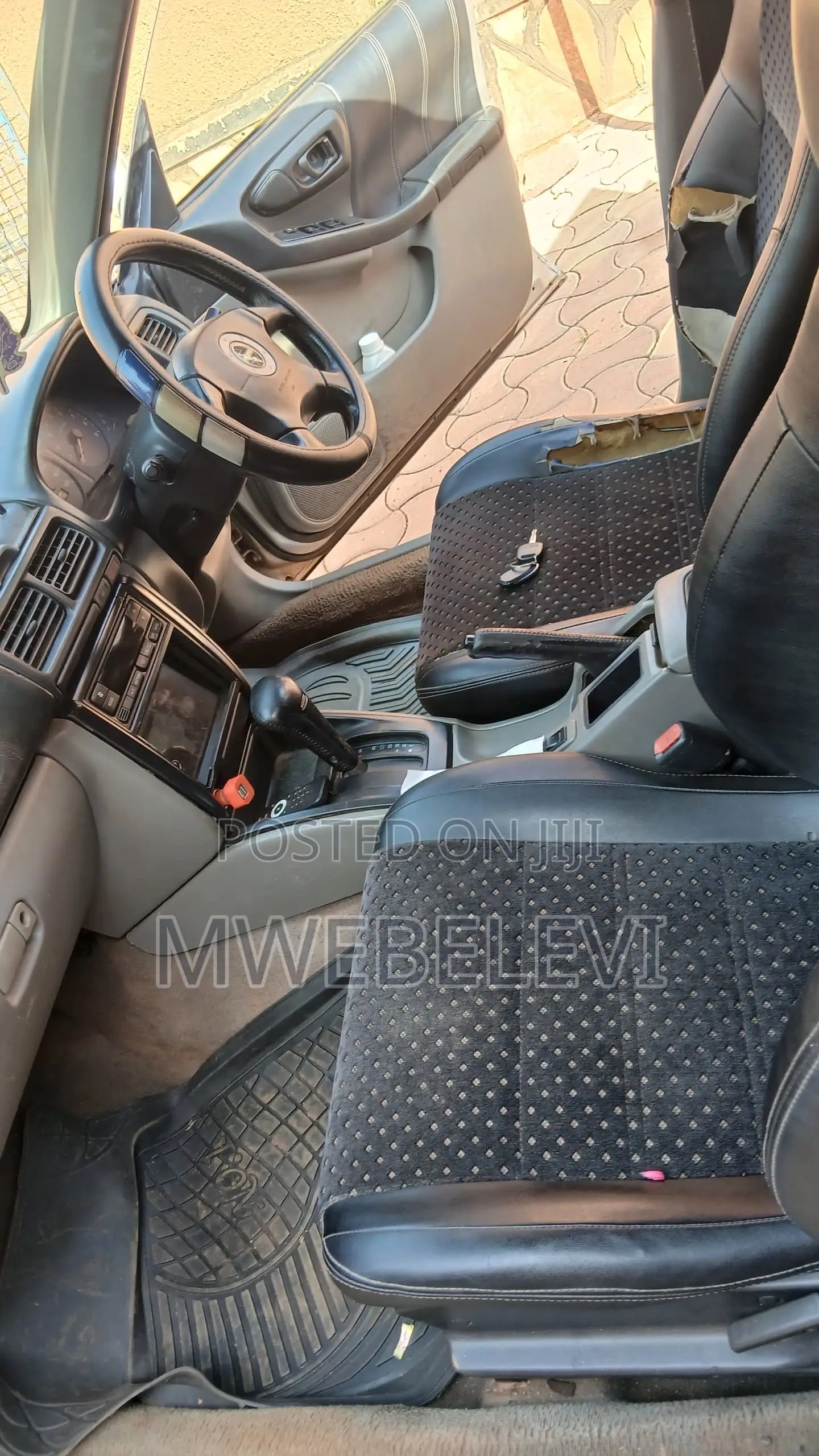 Subaru Forester Automatic 1999 Silver