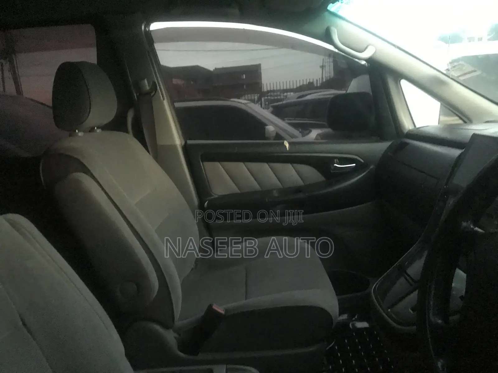 Toyota Alphard 2006 White