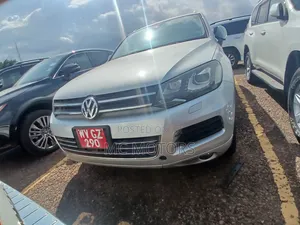 Volkswagen Touareg TDI Executive AWD 4MOTION 2016 Silver