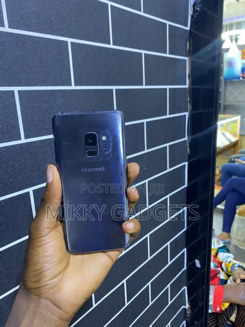 Samsung Galaxy S9 64 GB Black