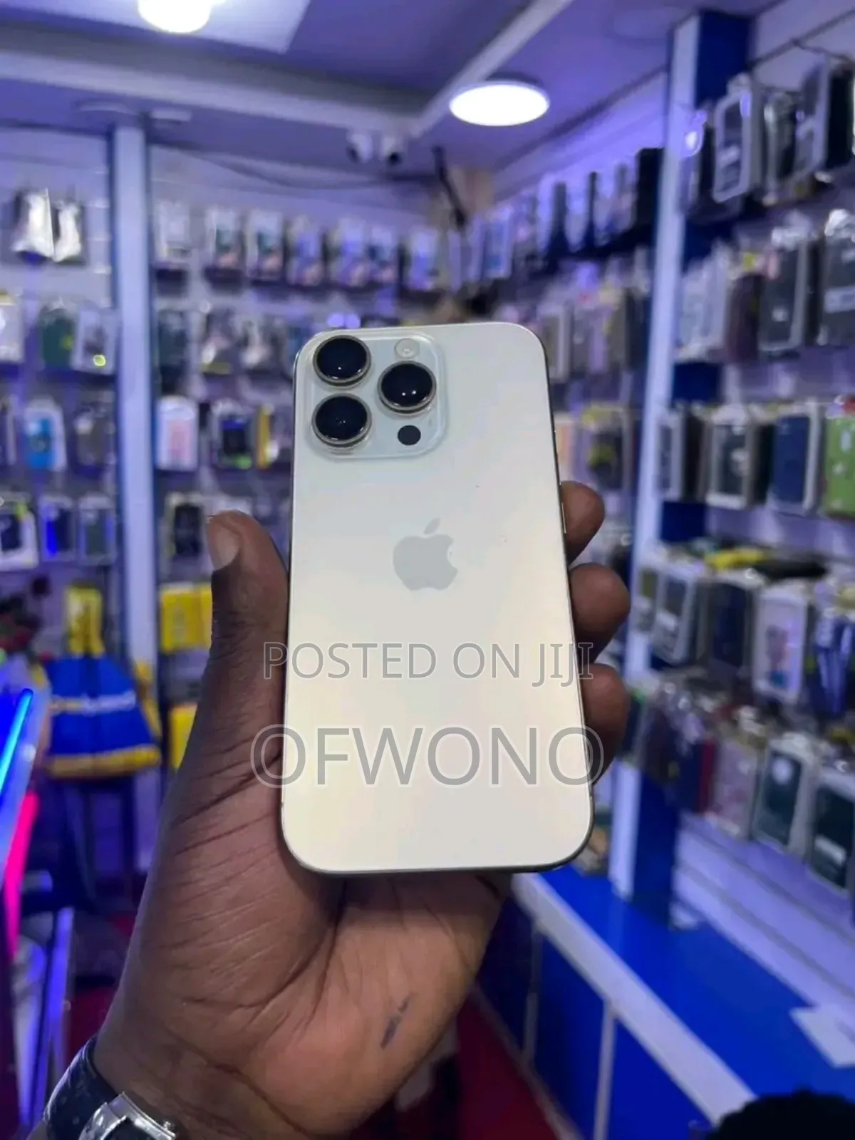 Apple iPhone 16 Pro 256 GB Gold