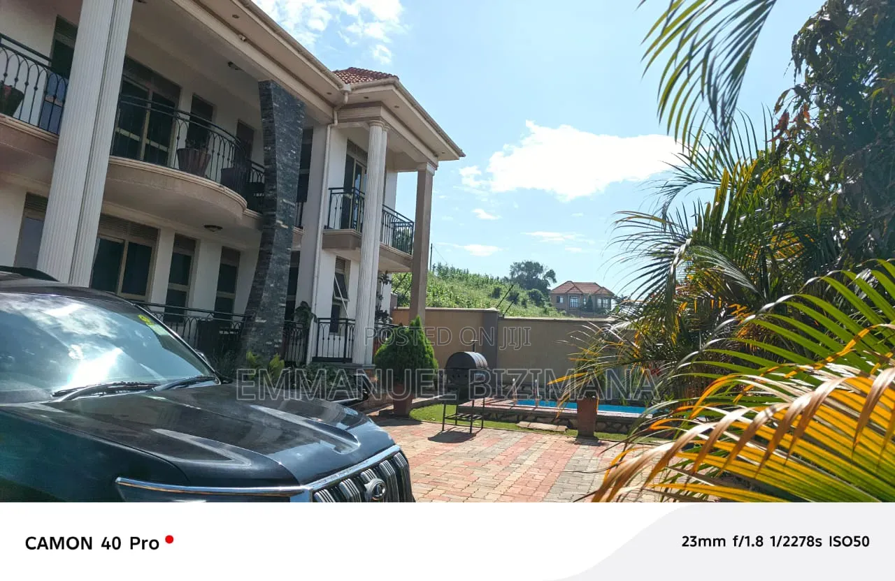 Furnished 5bdrm House in Nabusugwe, Central Division for sale