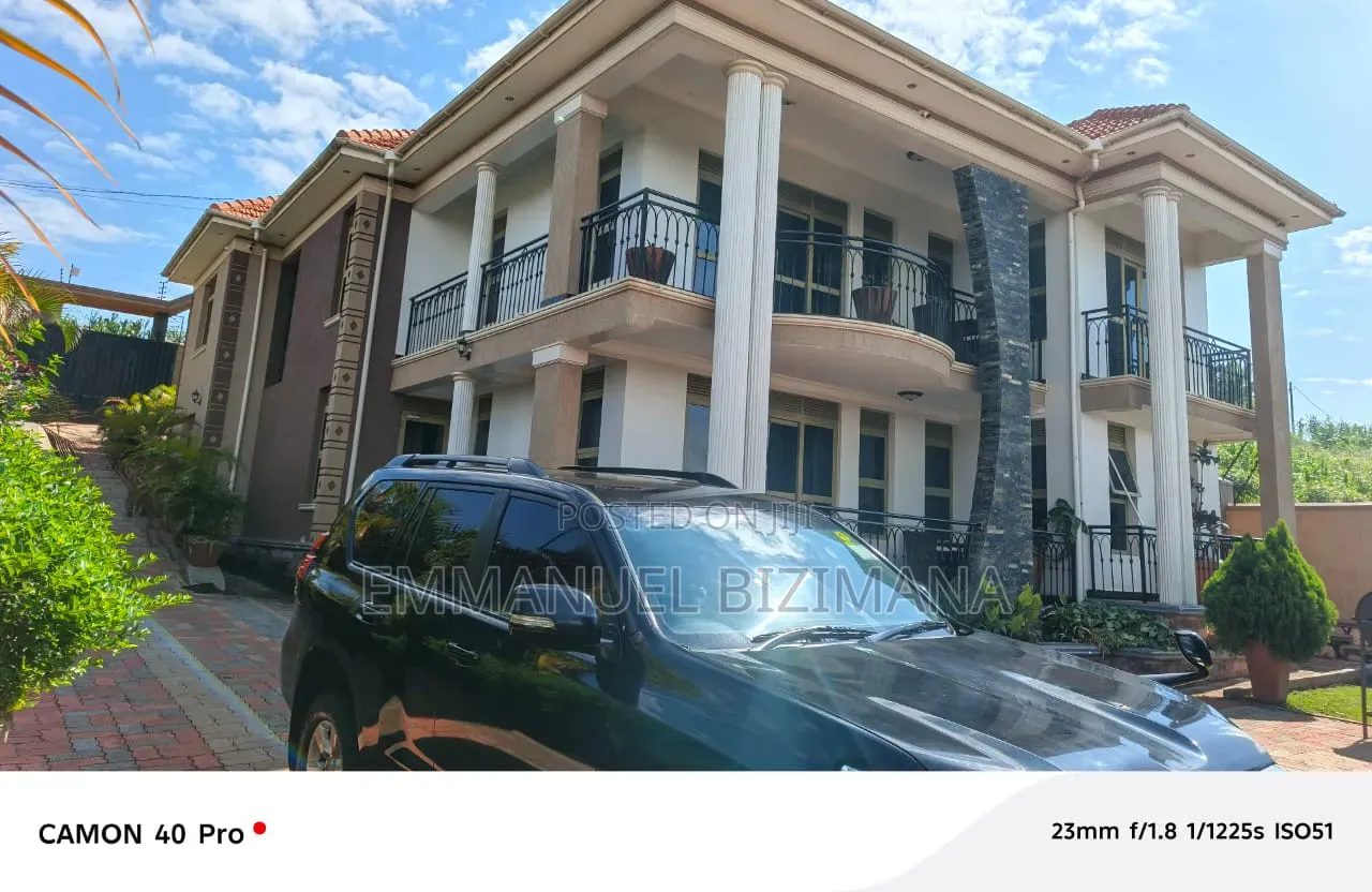 Furnished 5bdrm House in Nabusugwe, Central Division for sale