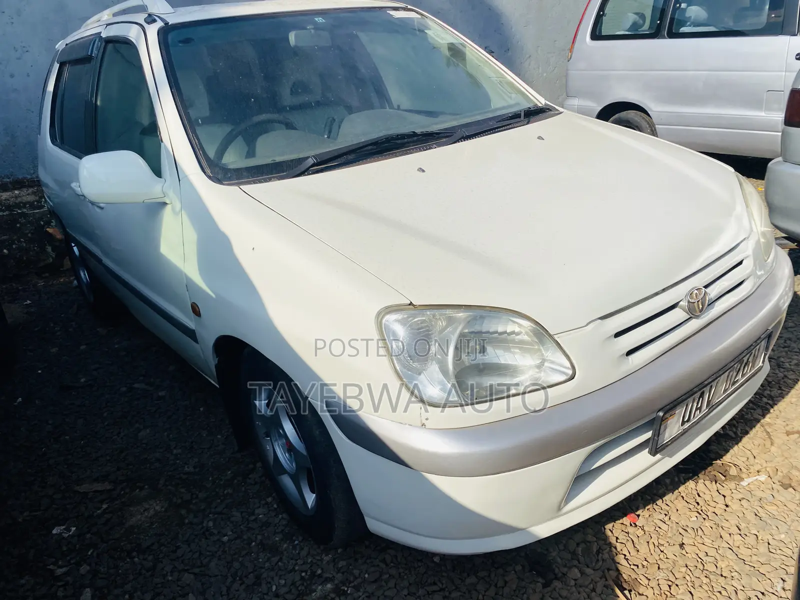 Toyota Raum 1.5 FWD 2002 White