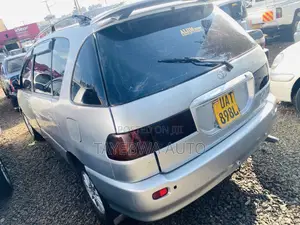Toyota Ipsum 1997 Silver