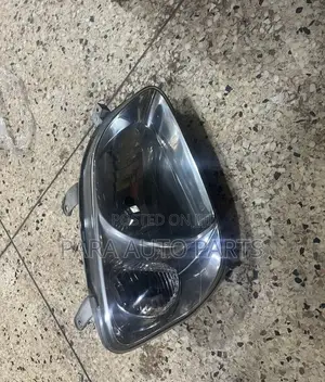 Raum Old Model Headlight