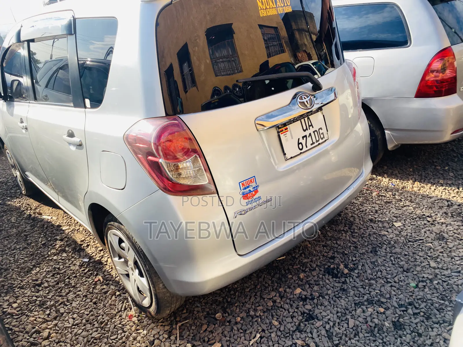 Toyota Ractis 2008 Silver