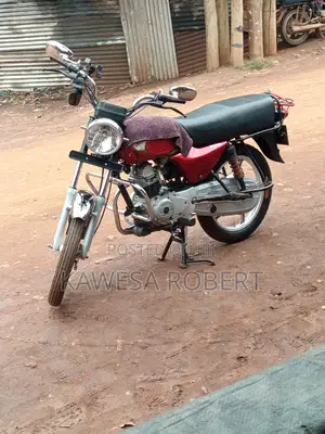 Bajaj Boxer 2007 Red