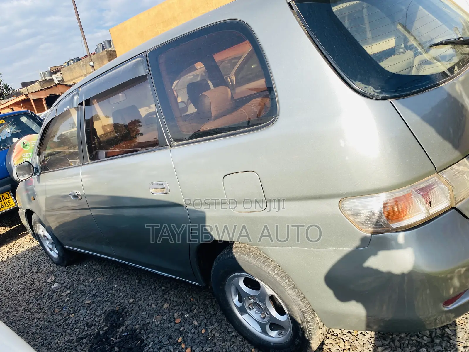 Toyota Gaia 1998 Gray