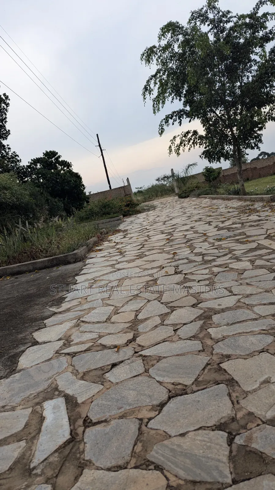 7bdrm Block of Flats in Luwero TC for sale