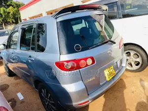 Mazda Demio 2006 Silver