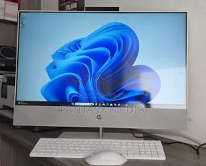 Desktop Computer HP Pavilion 27 8GB AMD Ryzen 3 SSD 256GB