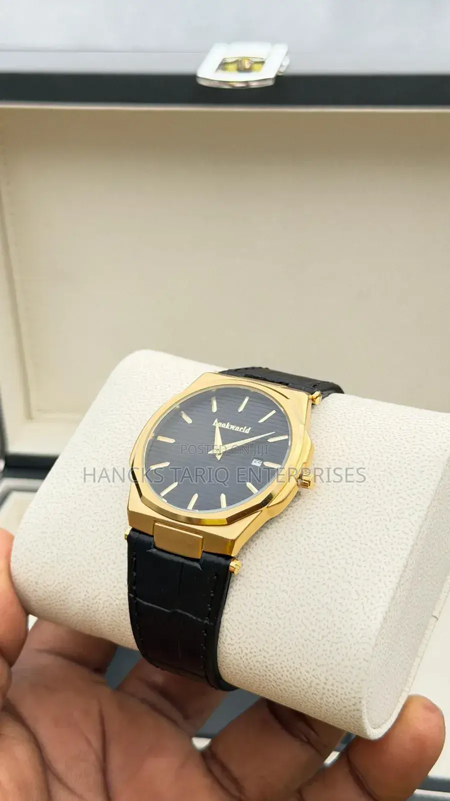Elegant Lookworld Men’S Wristwatch