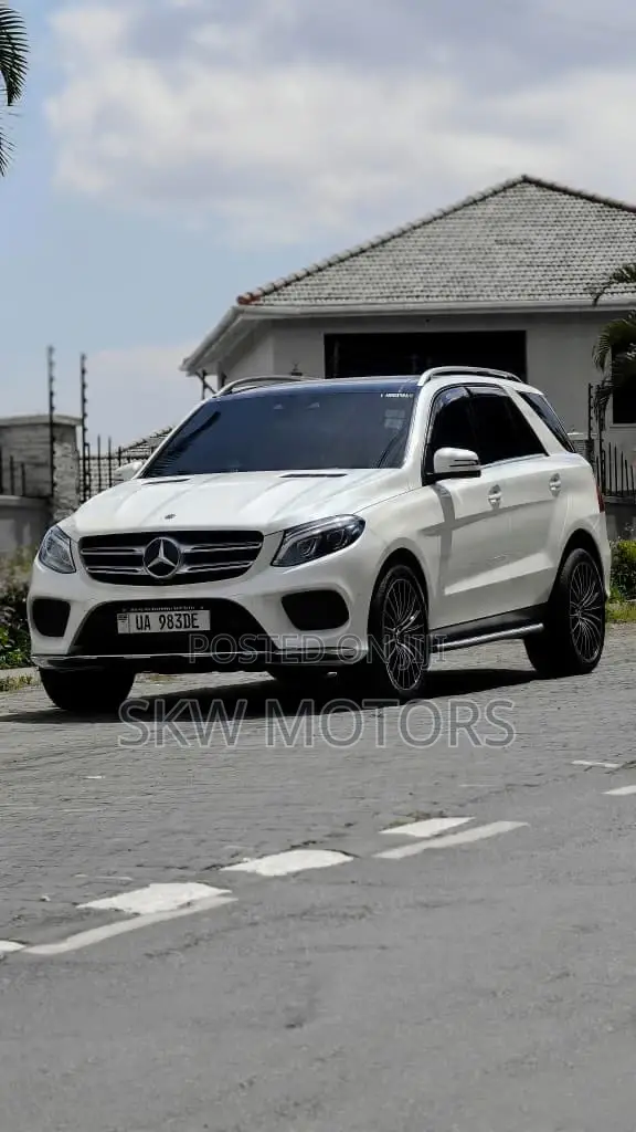 Mercedes-Benz GLE-Class 2018 White
